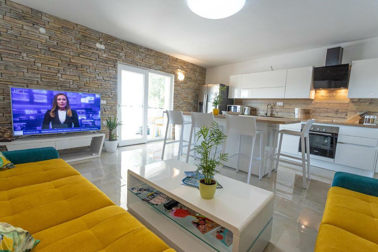 Villa Decima Милна Экстерьер фото